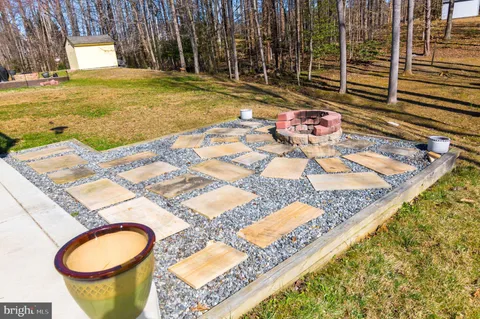 $465,000 | 11205 Surry Woods Court, Fredericksburg, VA 22407