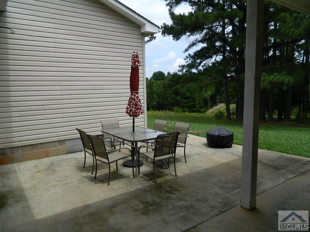 199 Young Road Rayle, GA 30660 - Photo 10 of 42 Gallery Image 10