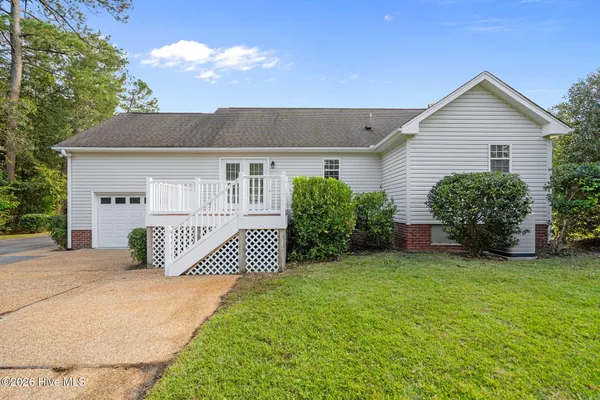 $320,000 | 1136 Town Creek Road Northeast, Leland, NC 28451