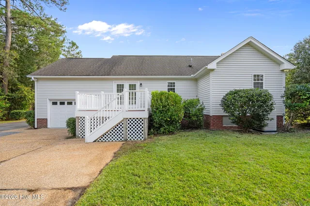 $320,000 | 1136 Town Creek Road Northeast, Leland, NC 28451