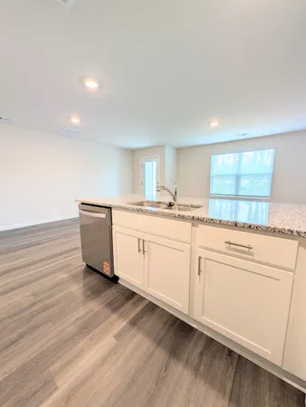 $2,100 | 644 Golden Resin Road, Conway, SC 29526