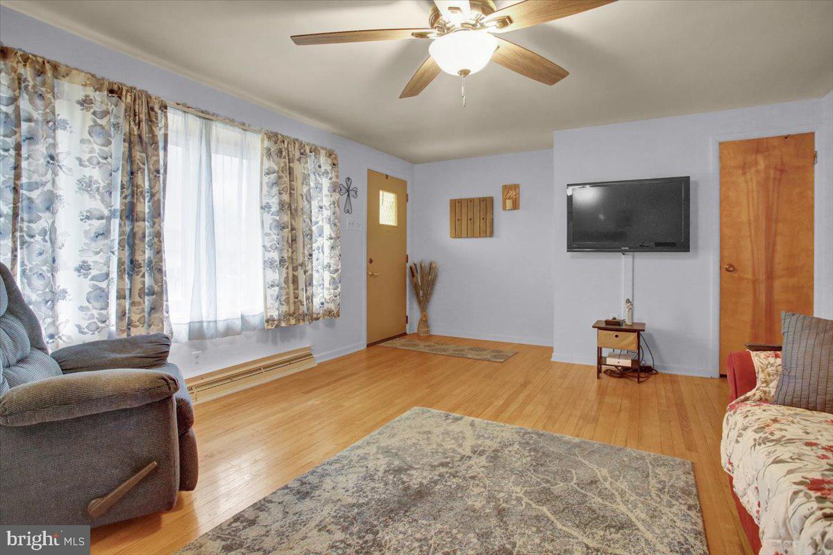 2604 Bilmar Road Reading, PA 19604 - Photo 8 of 23