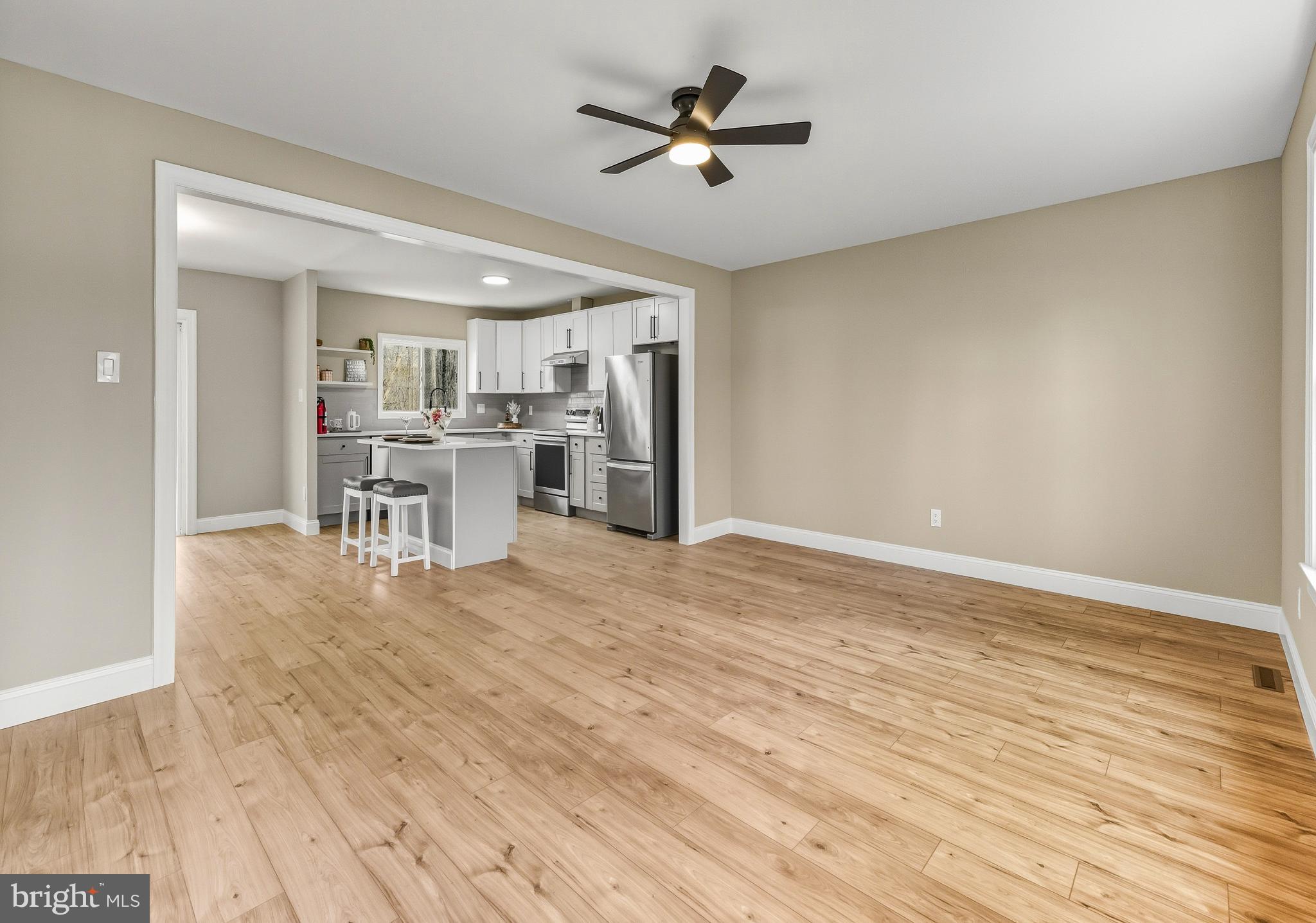 884 Boundary Road Woodbury, NJ 08096 - Photo 4 of 15