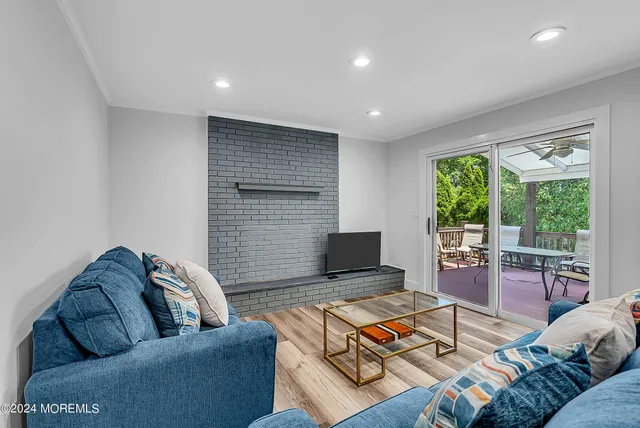 $2,400 | 295 Jerome Avenue, Oakhurst, NJ 07755