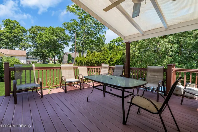 $2,400 | 295 Jerome Avenue, Oakhurst, NJ 07755