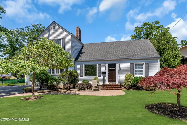 $2,400 | 295 Jerome Avenue, Oakhurst, NJ 07755