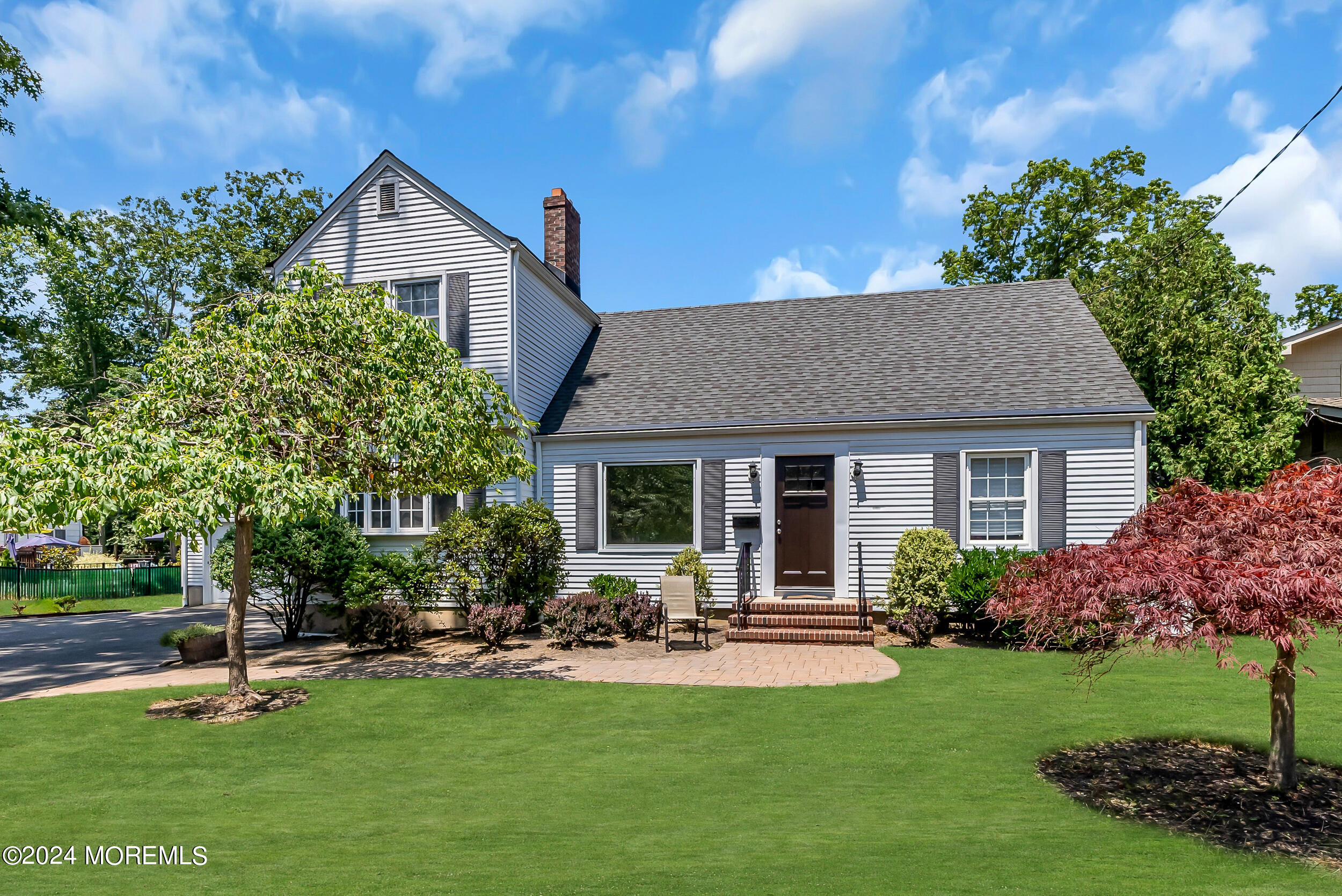 295 Jerome Avenue Oakhurst, NJ 07755 - Photo 29 of 34 002