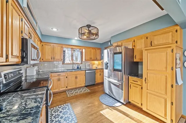 $409,950 | 35710 East Truman Road, Oak Grove, MO 64075