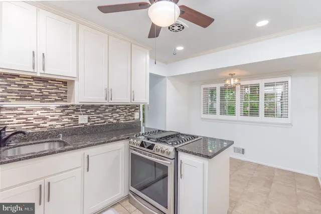 $799,000 | 3108 Battersea Lane, Alexandria, VA 22309