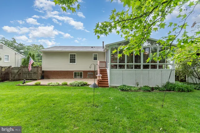 $799,000 | 3108 Battersea Lane, Alexandria, VA 22309