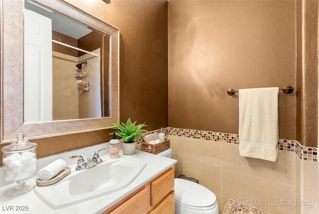 6128 Rabbit Track Street Las Vegas, NV 89130 - Photo 35 of 50 Downstairs Full Bathroom