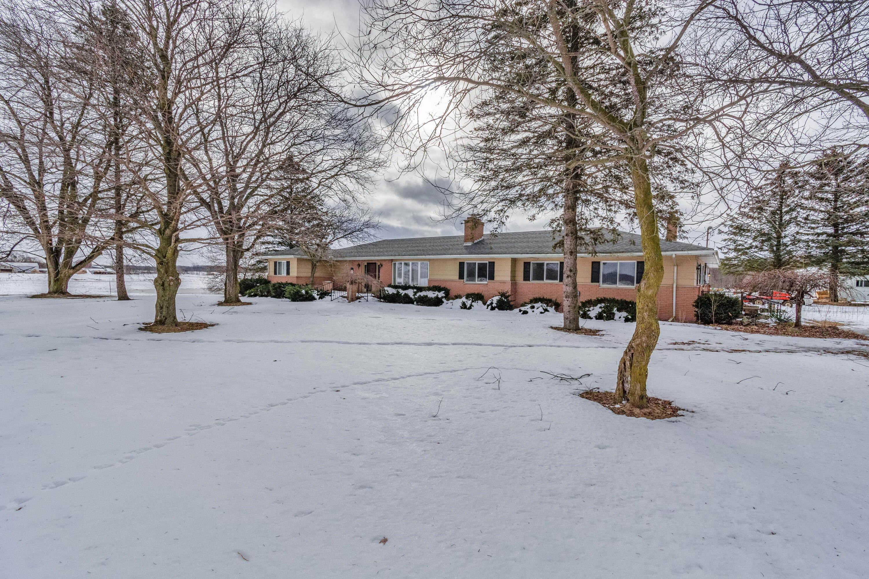 6971 Austin Road Camden, MI 49232 - Photo 4 of 31 15