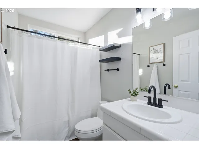 $575,000 | 17057 Southwest Cobble Court, Sherwood, OR 97140