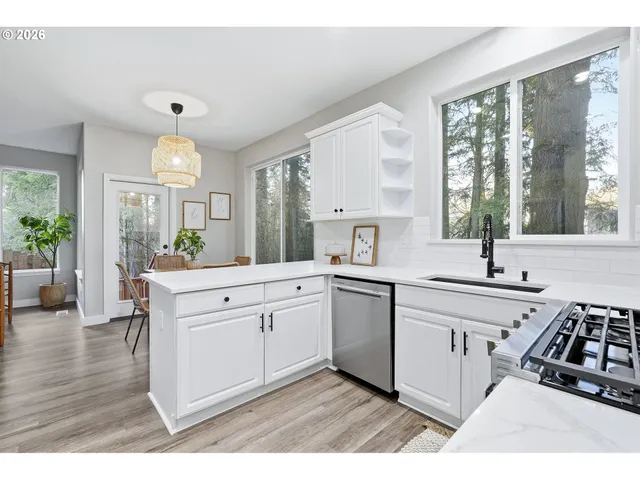 $575,000 | 17057 Southwest Cobble Court, Sherwood, OR 97140