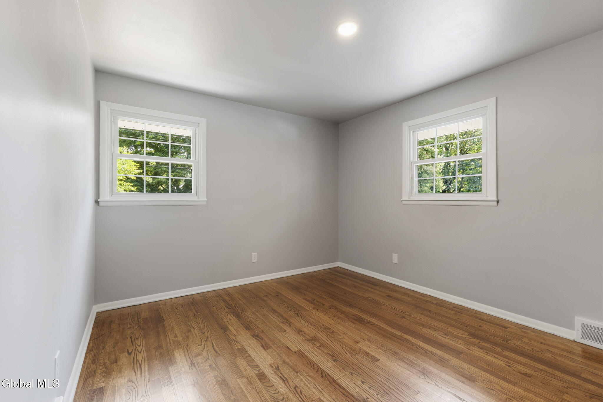 5 Salisbury Road Bethlehem, NY 12054 - Photo 29 of 41 26-5SalisburyRd_26