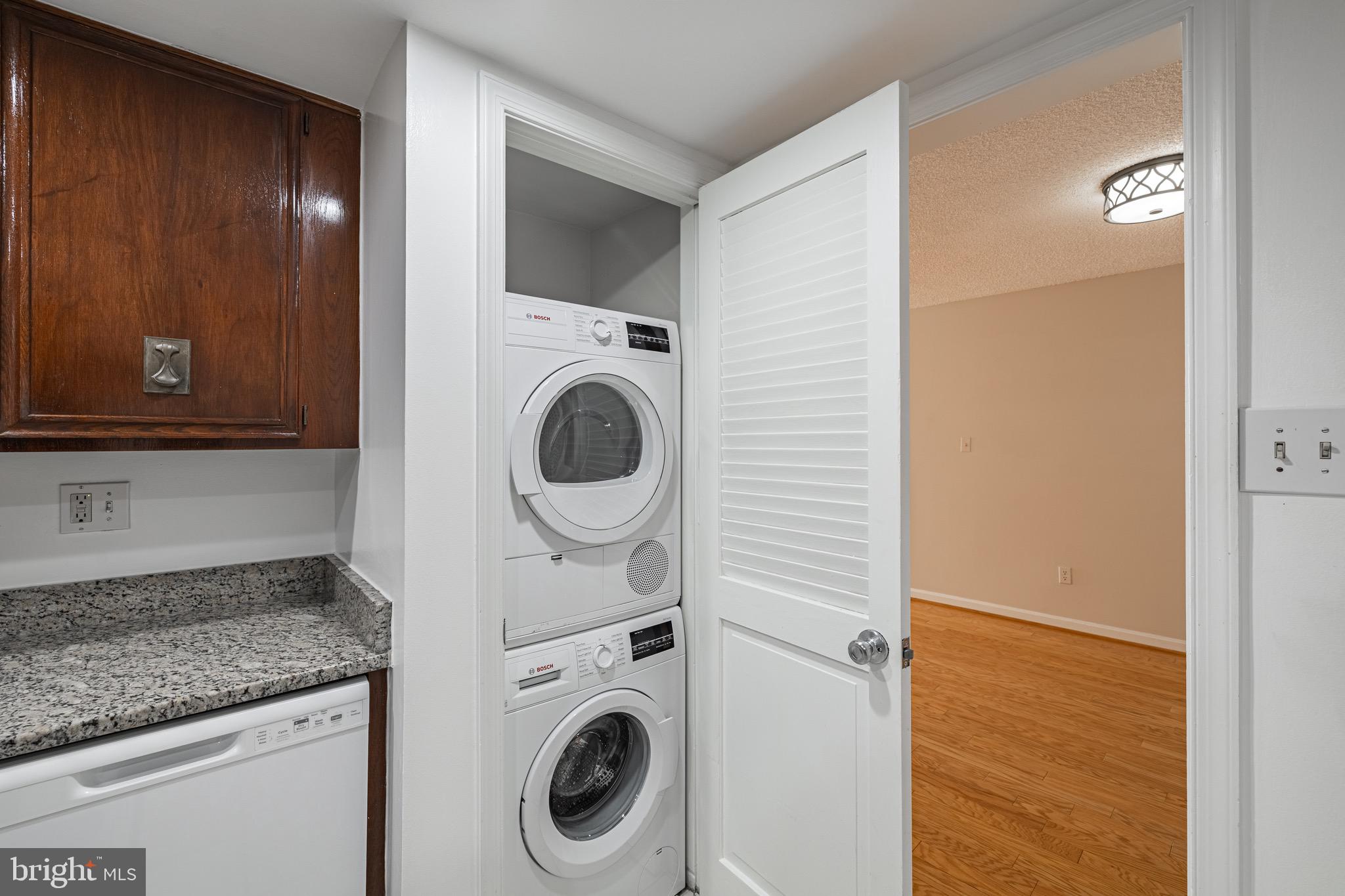 1101 South Arlington Ridge Road, Unit 704 Arlington, VA 22202 - Photo 37 of 70 Washer & Dryer