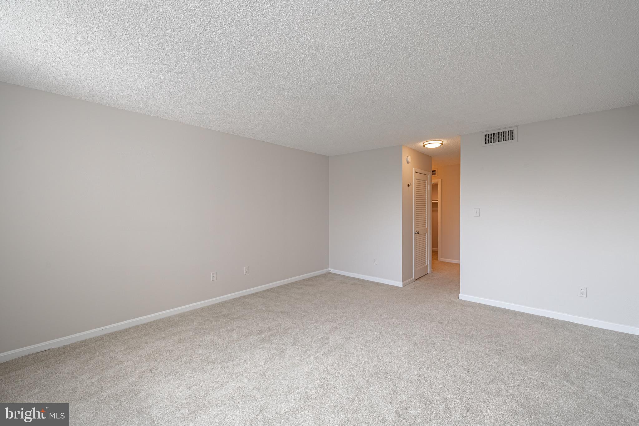 1101 South Arlington Ridge Road, Unit 704 Arlington, VA 22202 - Photo 43 of 70 Master Bedroom