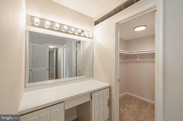 $618,000 | 1101 South Arlington Ridge Road, Unit 704, Arlington, VA 22202