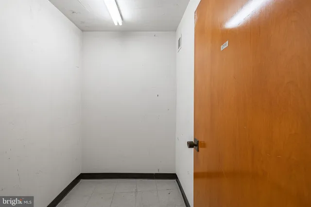 $618,000 | 1101 South Arlington Ridge Road, Unit 704, Arlington, VA 22202