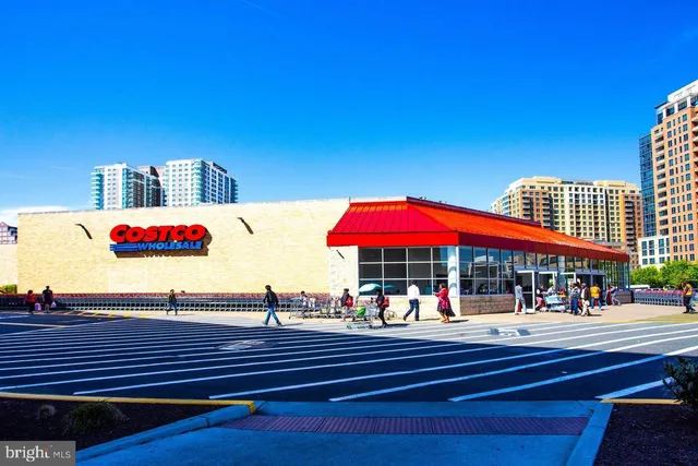 $618,000 | 1101 South Arlington Ridge Road, Unit 704, Arlington, VA 22202