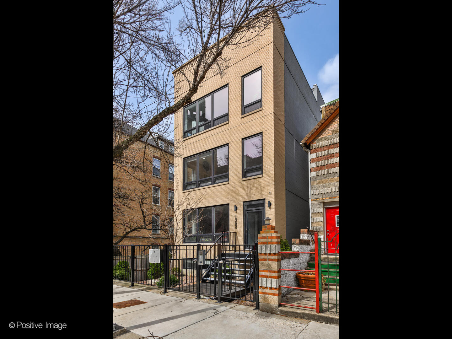1362 West Evergreen Avenue, Unit 2 Chicago, IL 60642 - Photo 1 of 18