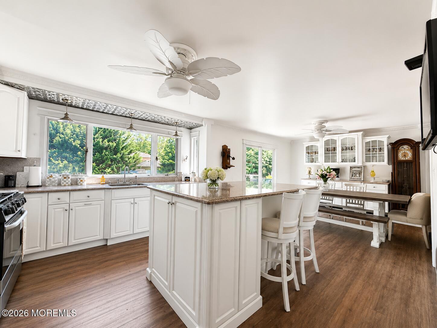 155 Marvin Road Middletown, NJ 07748 - Photo 13 of 44 C5FF4DCD-52B4-40B6-83E5-488EC134FDE9