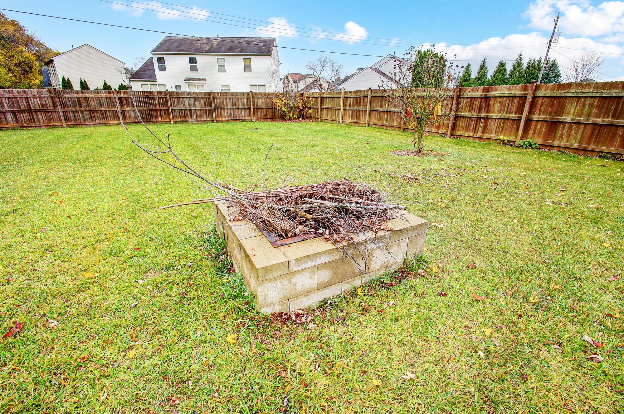 834 Doherty Road Columbus, OH 43228 - Photo 55 of 55 Firepit