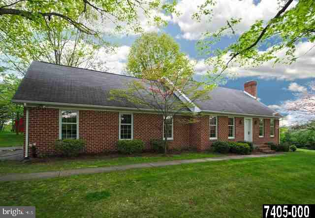 3861 Trout Run Road York, PA 17406 - Photo 1 of 25 Gallery Image 1