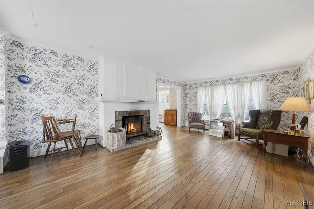 $329,900 | 75 Potter Avenue, Orchard Park, NY 14127