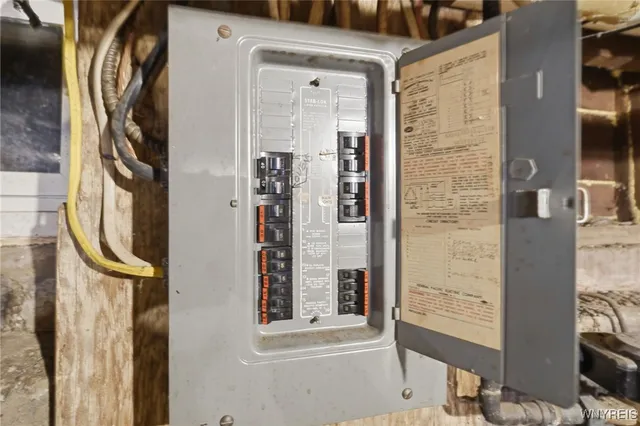 $329,900 | 75 Potter Avenue, Orchard Park, NY 14127