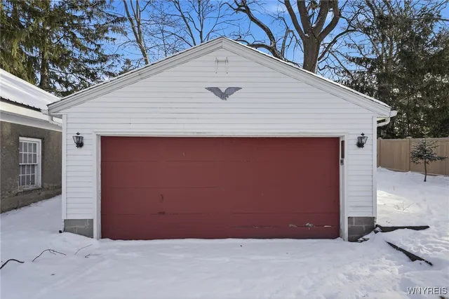 $329,900 | 75 Potter Avenue, Orchard Park, NY 14127