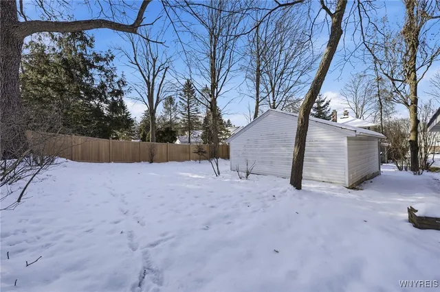 $329,900 | 75 Potter Avenue, Orchard Park, NY 14127