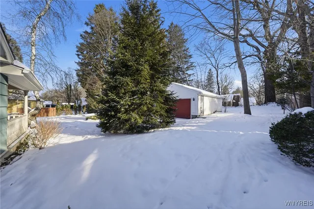 $329,900 | 75 Potter Avenue, Orchard Park, NY 14127