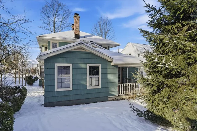 $329,900 | 75 Potter Avenue, Orchard Park, NY 14127