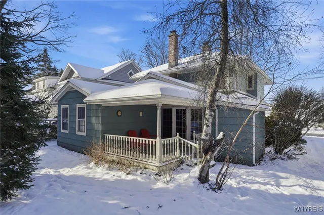 $329,900 | 75 Potter Avenue, Orchard Park, NY 14127
