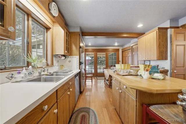 $329,900 | 75 Potter Avenue, Orchard Park, NY 14127