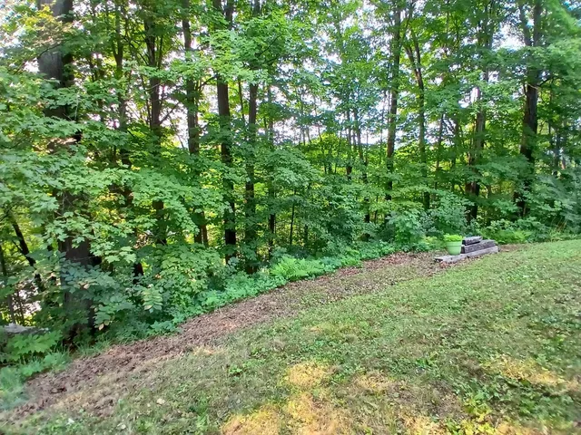 $278,900 | 168 Quinlan Drive, Barre, VT 05641