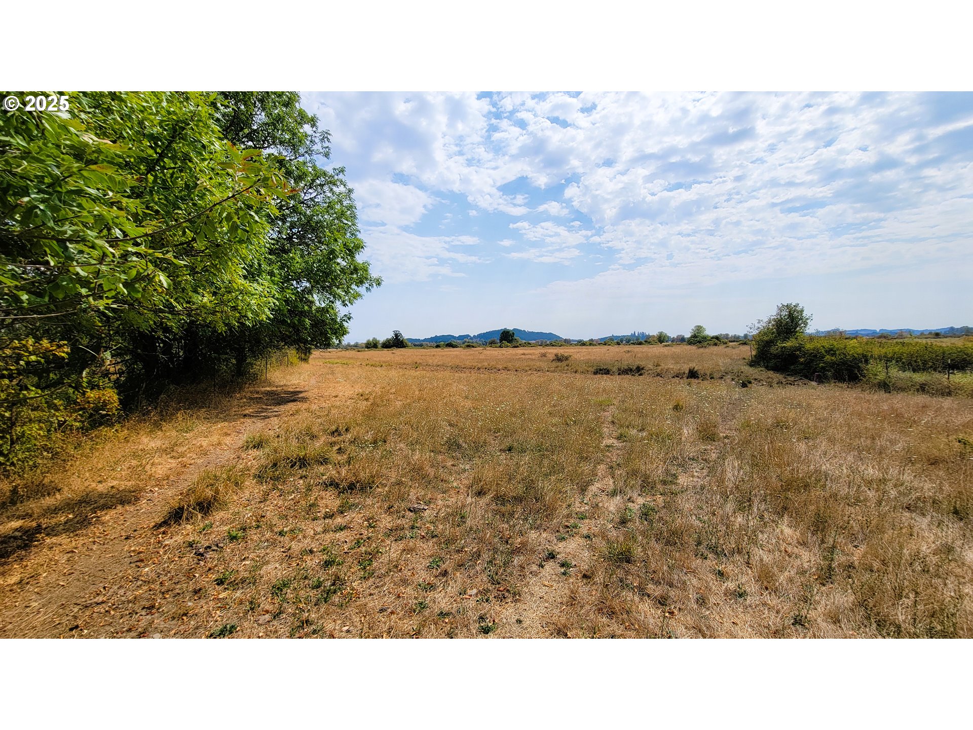 26672 Ferguson Road Junction City, OR 97448 - Photo 24 of 26 Gallery Image 24