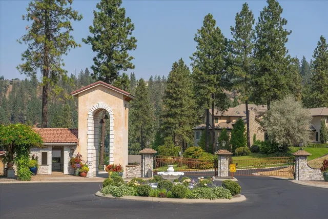 $2,500,000 | 6320 Verona Lane, Spokane, WA 99223