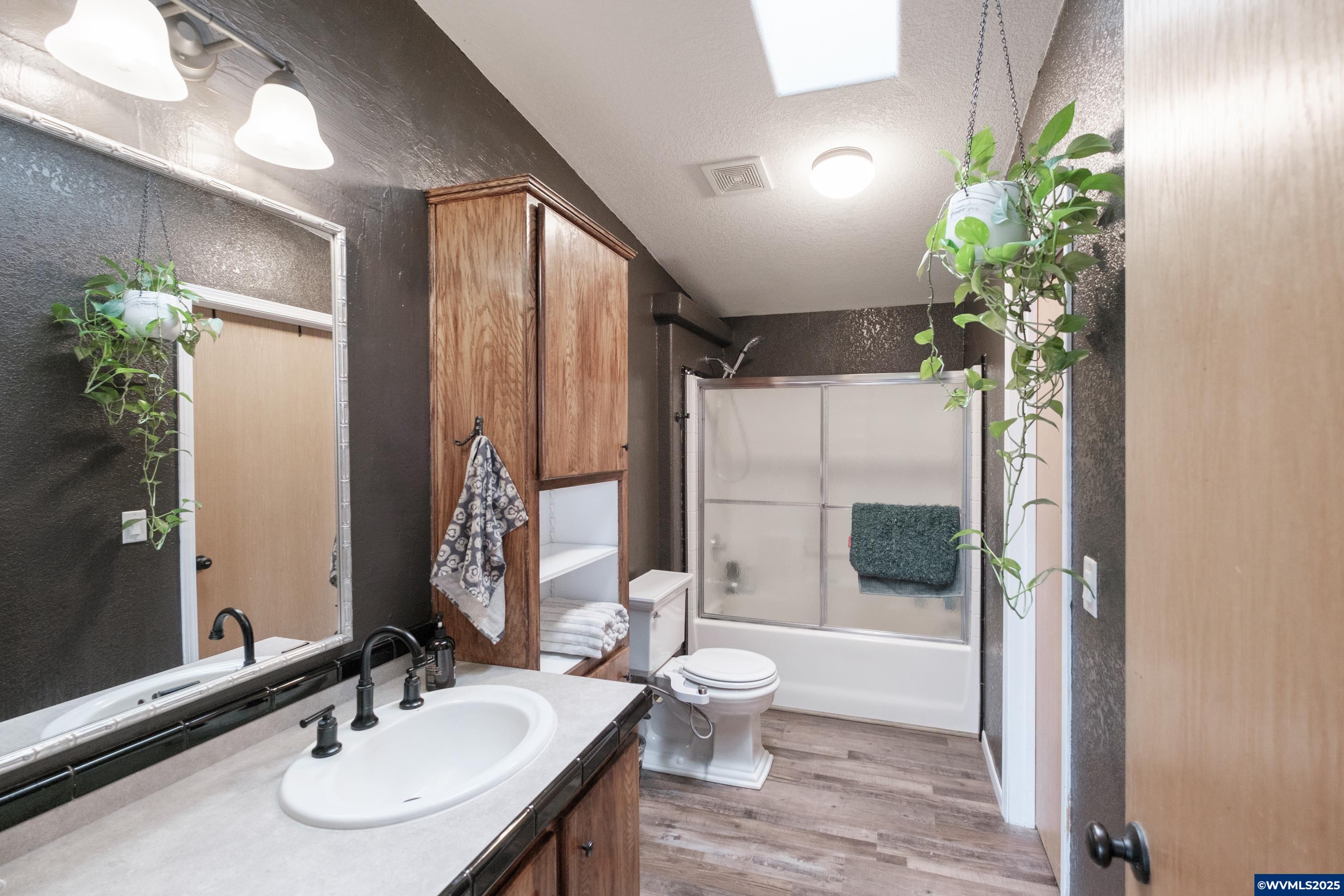 25849 Cherry Creek Road Monroe, OR 97456 - Photo 22 of 37 Gallery Image 22