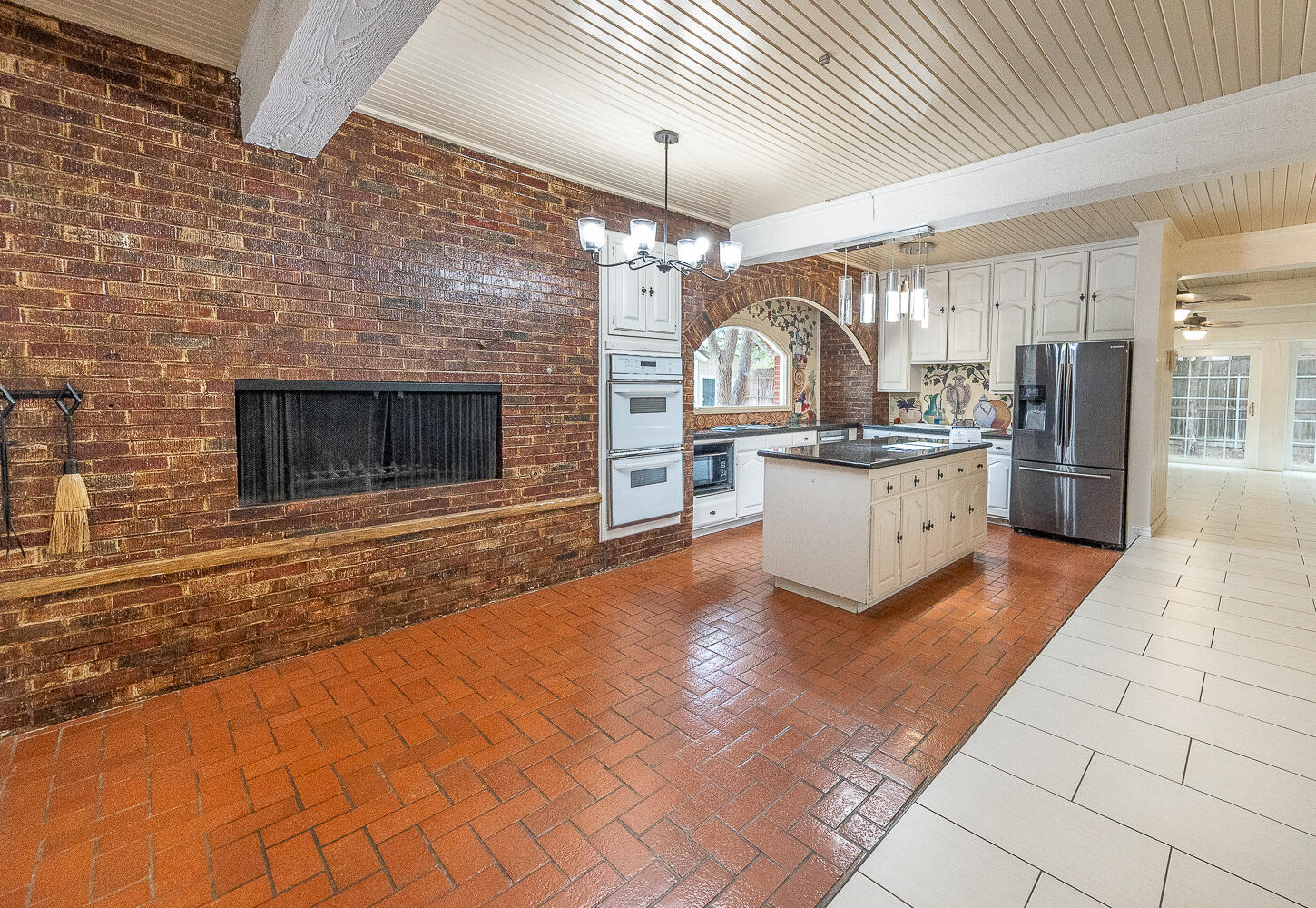 5104 19th Street Lubbock, TX 79407 - Photo 15 of 64 2L9A5308