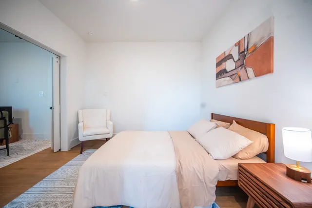 $1,350 | 7611 Victory Reserve Street, Houston, TX 77088