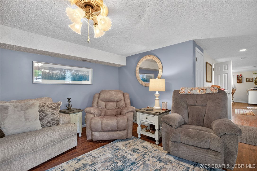 15231 Martingale Road Gravois Mills, MO 65037 - Photo 7 of 35