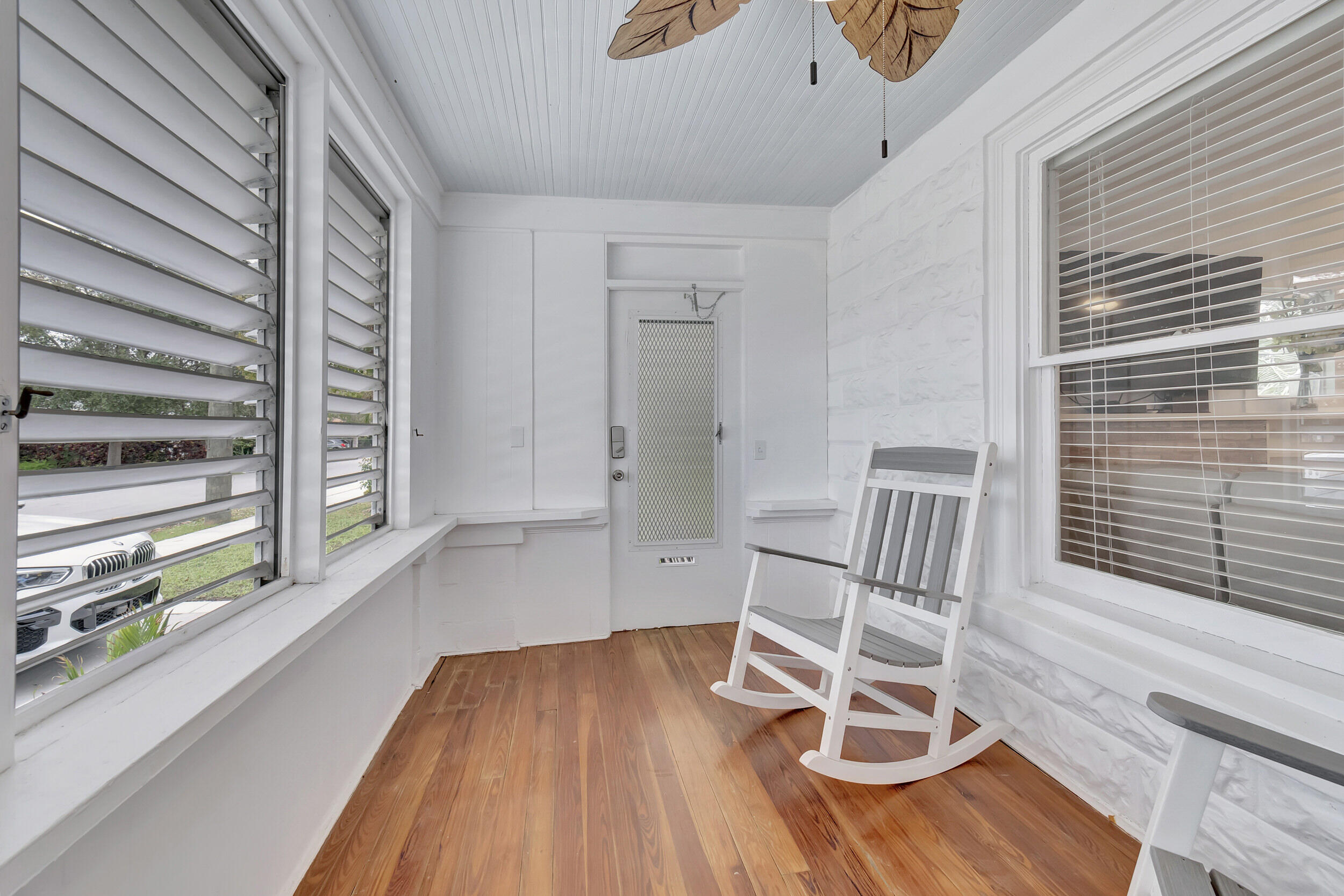 320 Southeast 4th Avenue Delray Beach, FL 33483 - Photo 16 of 71 24_25_dsc_3152