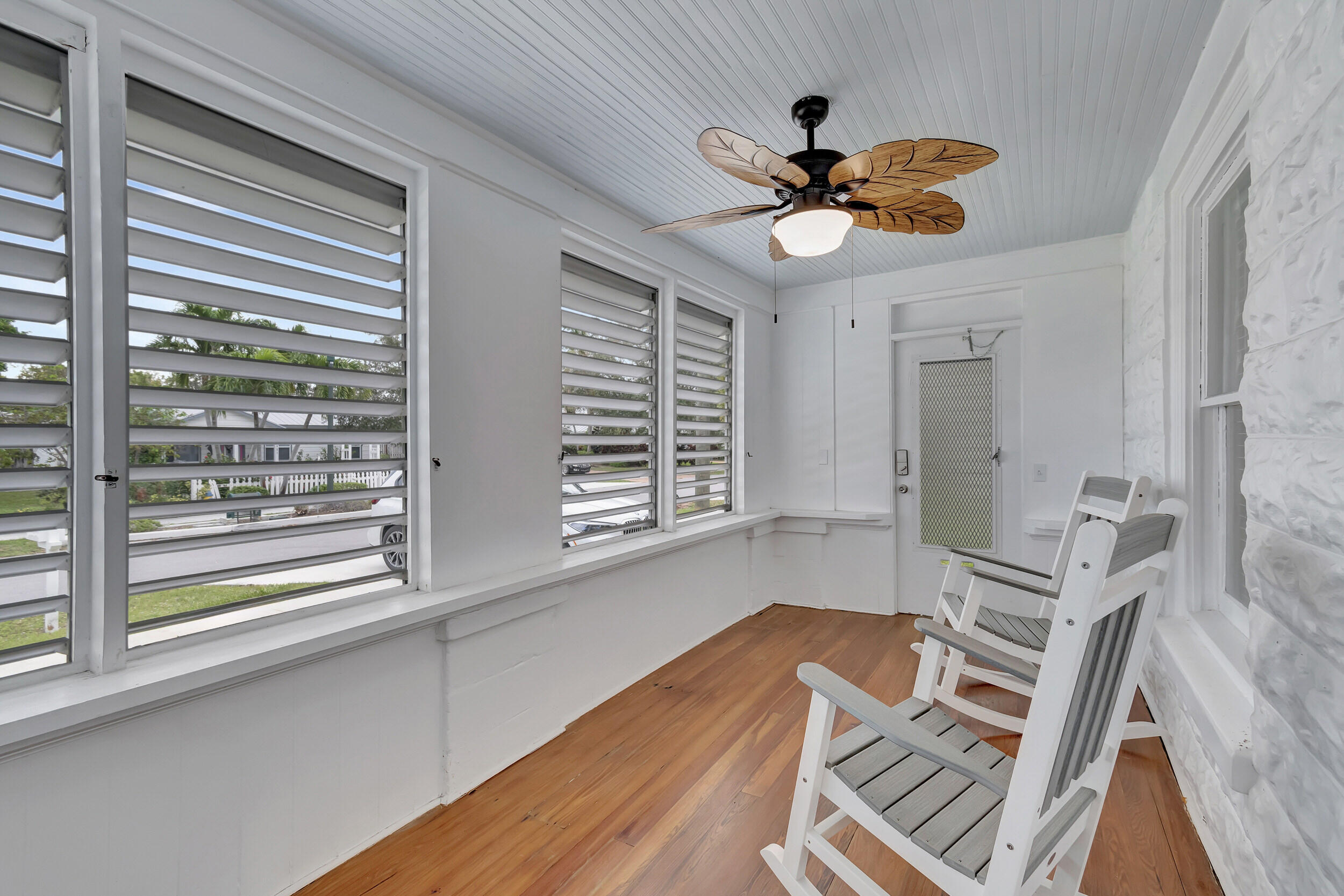 320 Southeast 4th Avenue Delray Beach, FL 33483 - Photo 21 of 71 25_27_dsc_3167