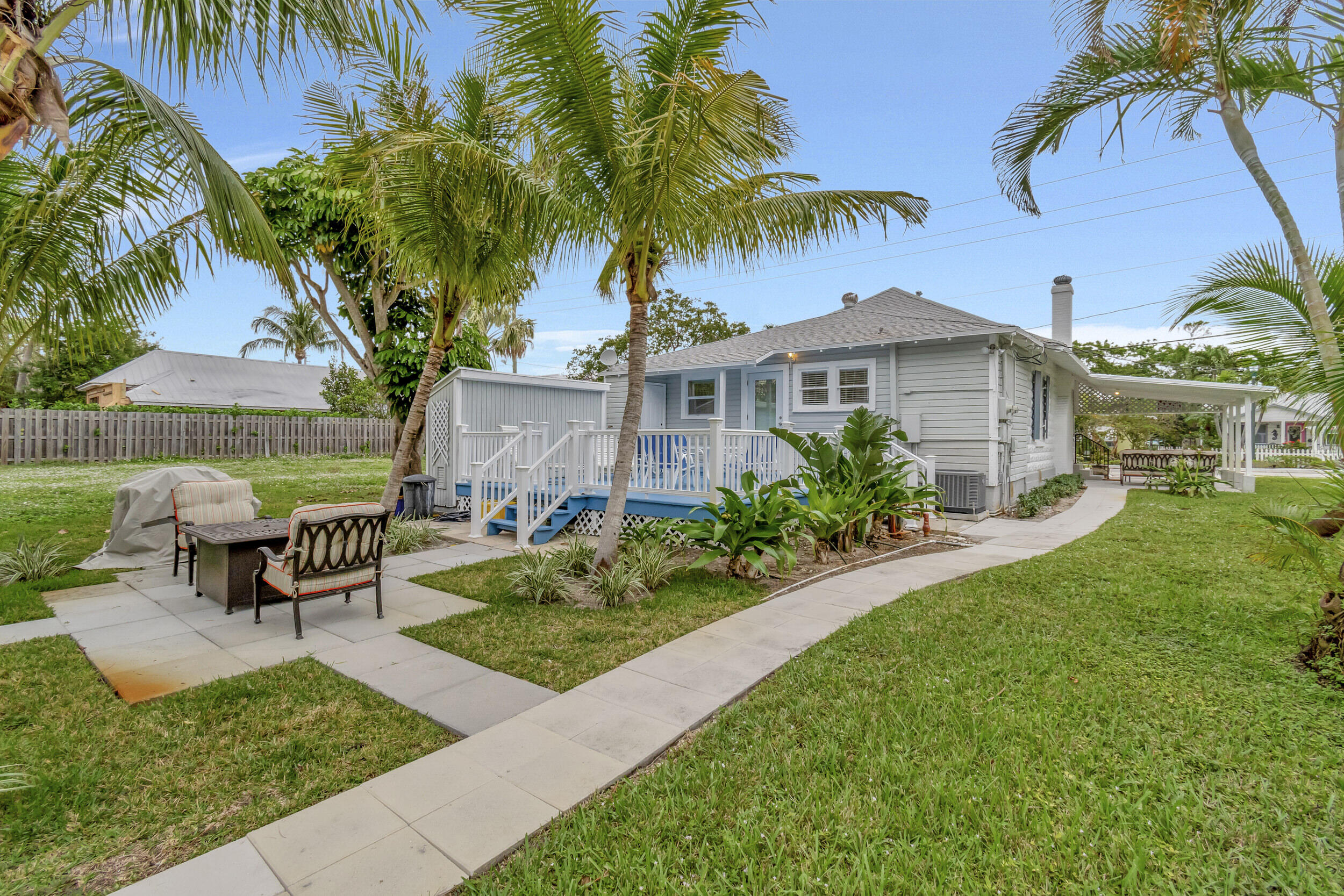 320 Southeast 4th Avenue Delray Beach, FL 33483 - Photo 3 of 71 57_dsc_3067