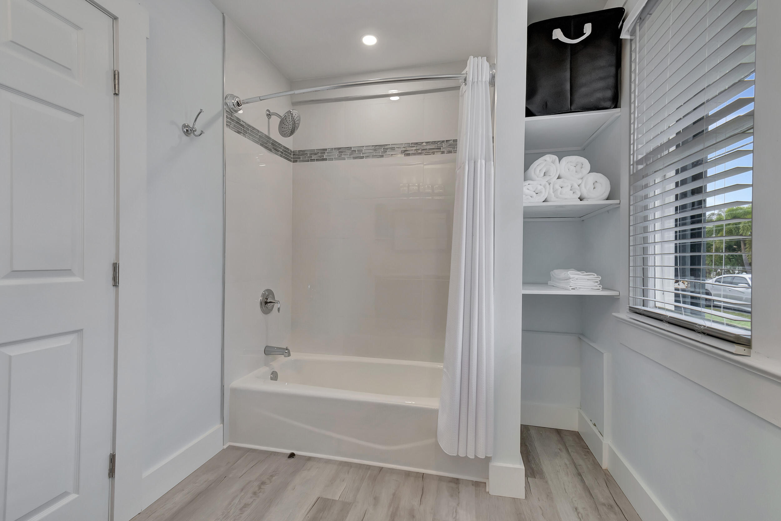 320 Southeast 4th Avenue Delray Beach, FL 33483 - Photo 40 of 71 43_dsc_3307