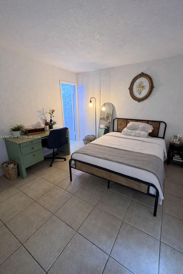 9459 Southwest 76th Street, Unit R8 Miami, FL 33173 - Photo 6 of 14