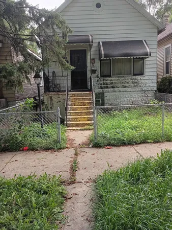 $70,000 | 7533 South Ellis Avenue, Chicago, IL 60619