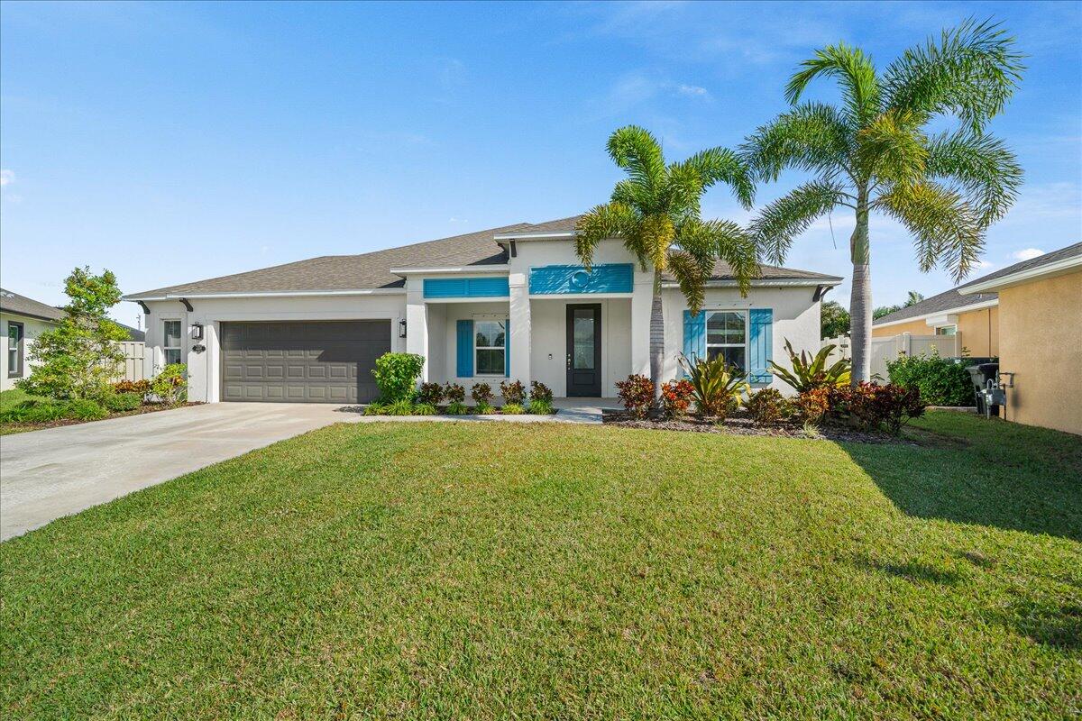 4402 Ruthann Circle Melbourne, FL 32934 - Photo 1 of 32 Front of House